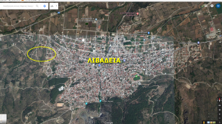 ΠΩΛΕΙΤΑΙ ΟΙΚΟΠΕΔΟ ΣΤΗΝ  ΛΙΒΑΔΕΙΑ