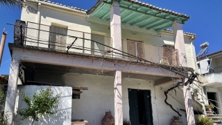 ΠΩΛΕΙΤΑΙ ΜΟΝΟΚΑΤΟΙΚΙΑ ΣΤΗ ΛΙΒΑΔΕΙΑ